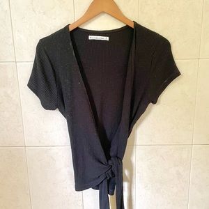 Abercrombie Wrap Side Tie Ribbed Top Size Medium